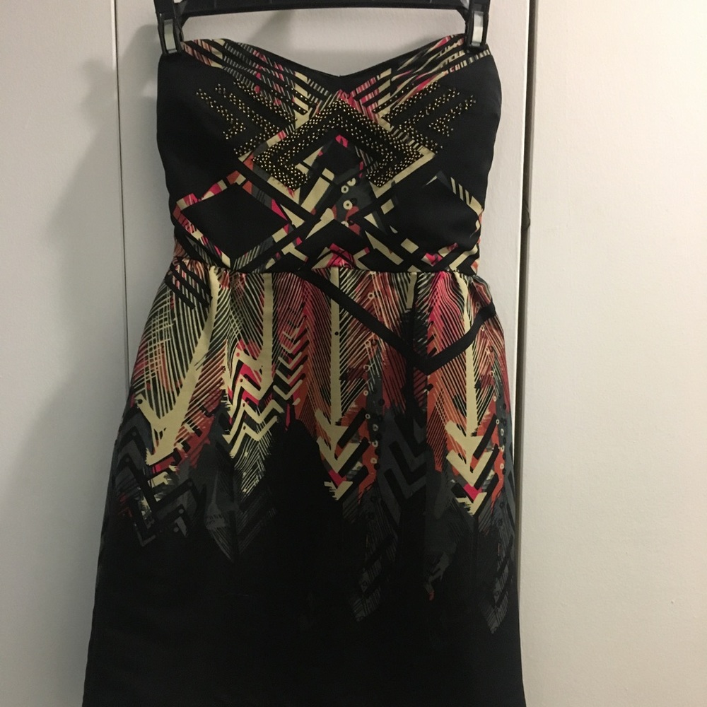Black tribal print strapless dress